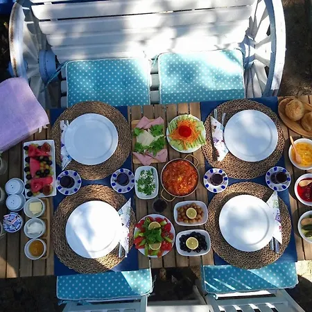 Sardunya Bed & Breakfast