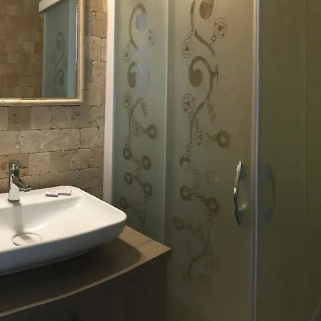 Bed & Breakfast Sardunya 4*