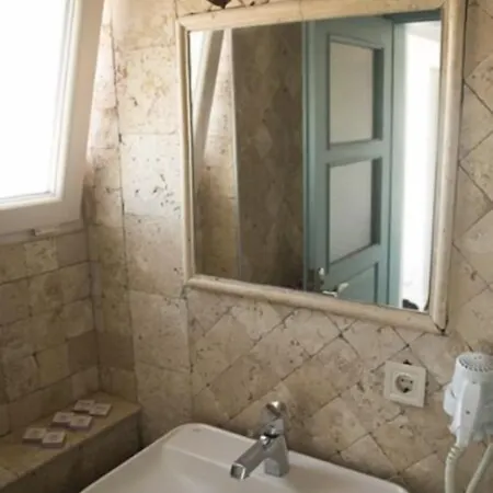 Sardunya فندق مبيت وإفطار 4*