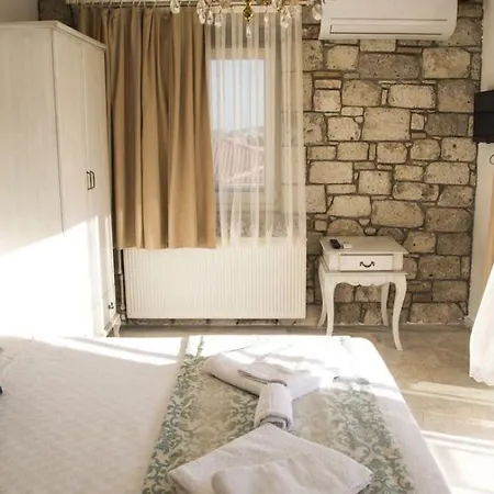 Sardunya فندق مبيت وإفطار 4*