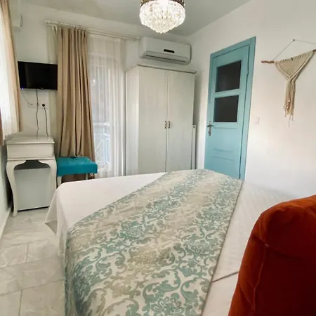 Sardunya فندق مبيت وإفطار 4*