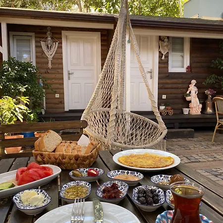 Bed and Breakfast Sardunya Αλακάτι