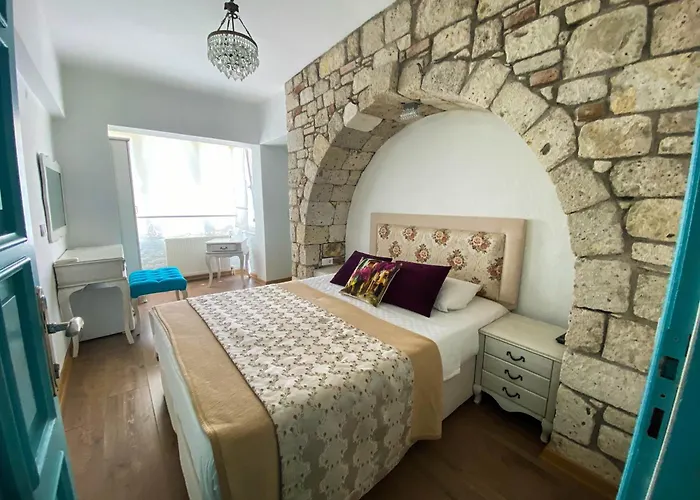 Sardunya Oda ve Kahvaltı Alaçatı