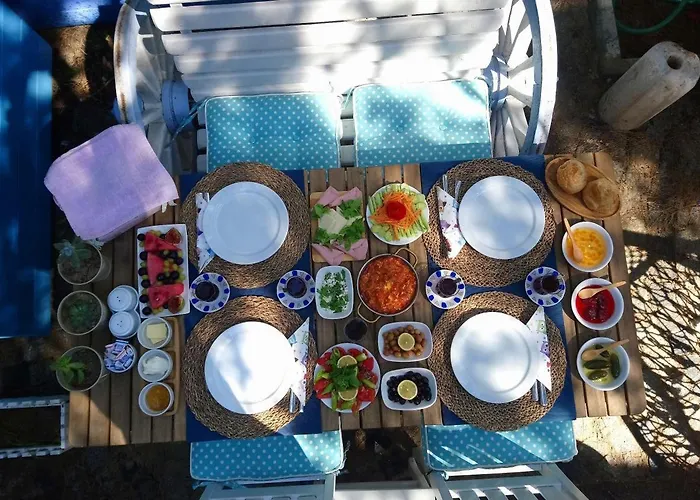 Sardunya Oda ve Kahvaltı