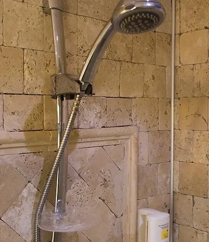 Oda ve Kahvaltı Sardunya Alaçatı